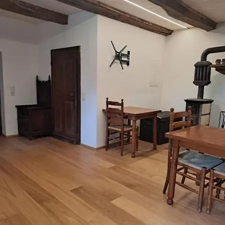 Apartment Rustico Tecett *